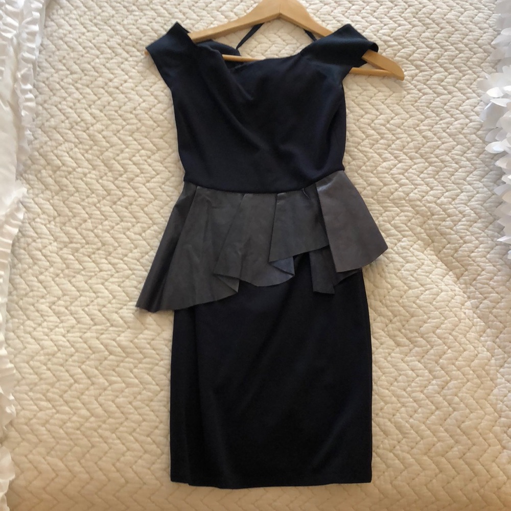 Alice and Olivia Navy Dress Size 0 NWOT